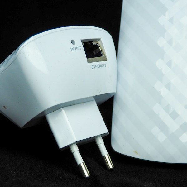 JT-RE1200 WiFi信号增强中继器